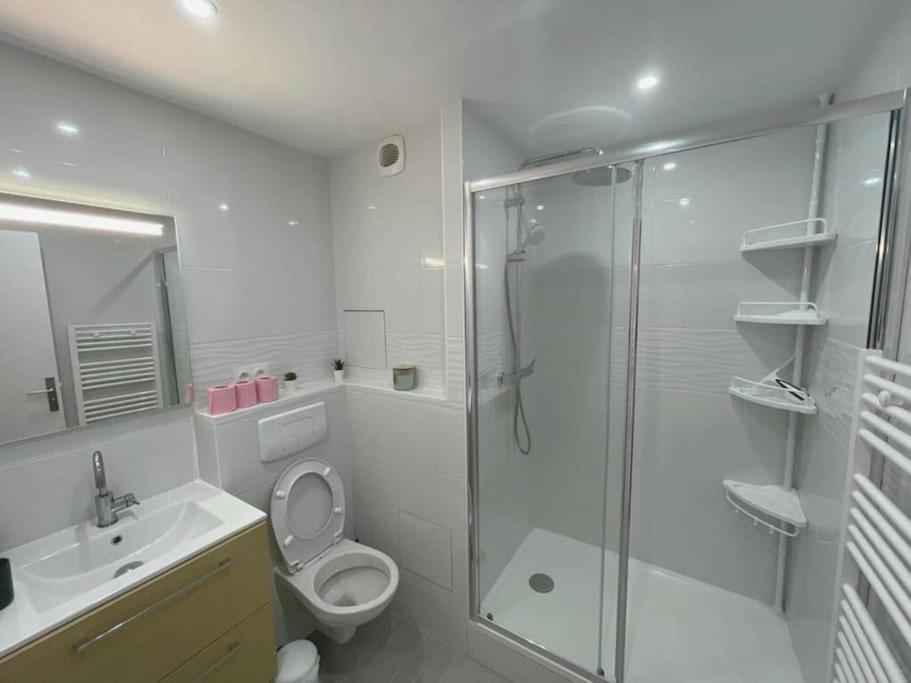 9 Mi From Stade De France - Charming 5-Room 생드니 외부 사진